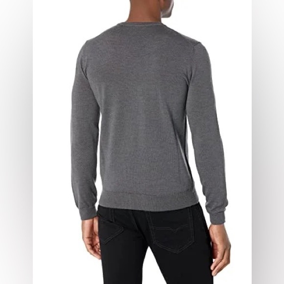 BOSS HUGO BOSS Men's Slim Fit Extrafine Merino Wool V-Neck Sweater Dark Gray M - Picture 3 of 12